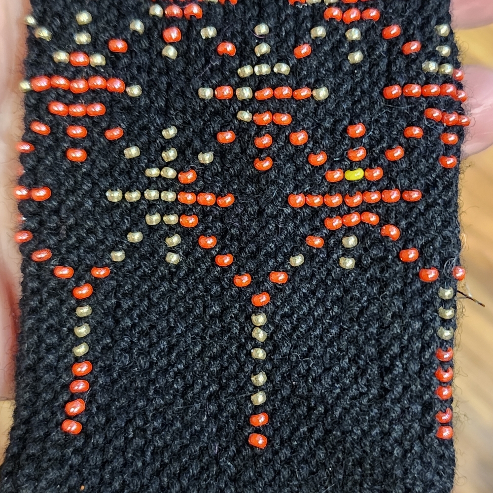 Beaded Black Drawstring Pouch - Picture 4 of 7